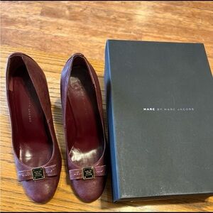 Marc by Marc Jacobs burgundy pumps size 39